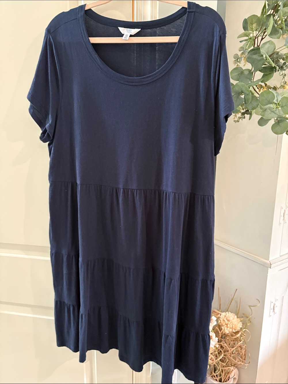 Time and Tru Navy Tiered Midi Dress - Short Sleeve Scoop Neck